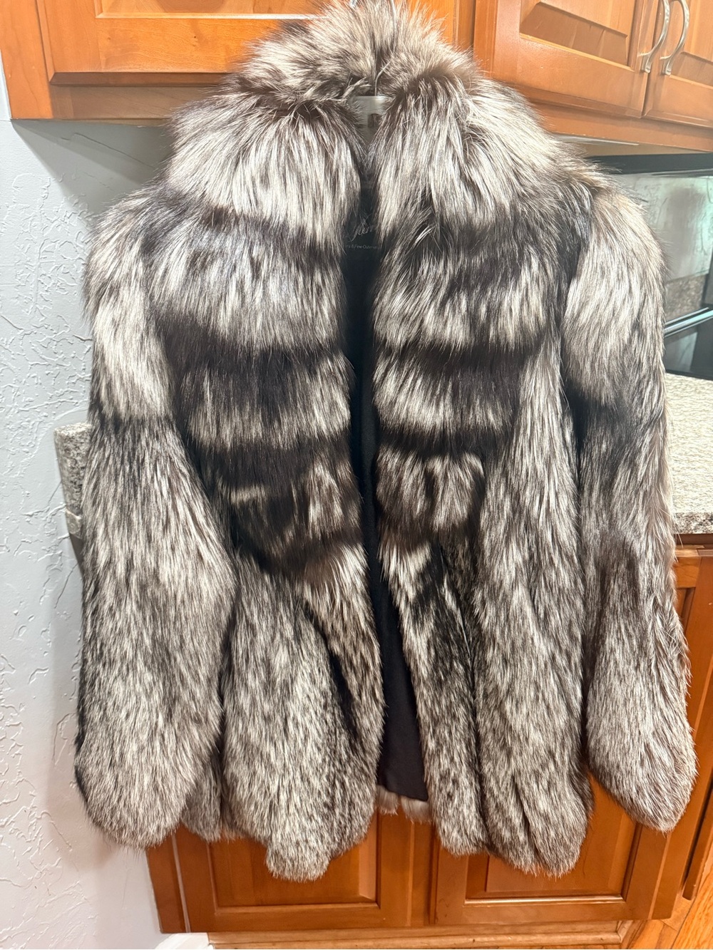 Luxurious Silver Fox Fur Jacket - Women's Coat